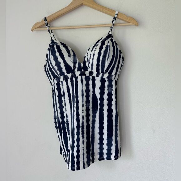 Athleta Wave Break Tankini Swim Top Style Size S - Picture 2 of 4